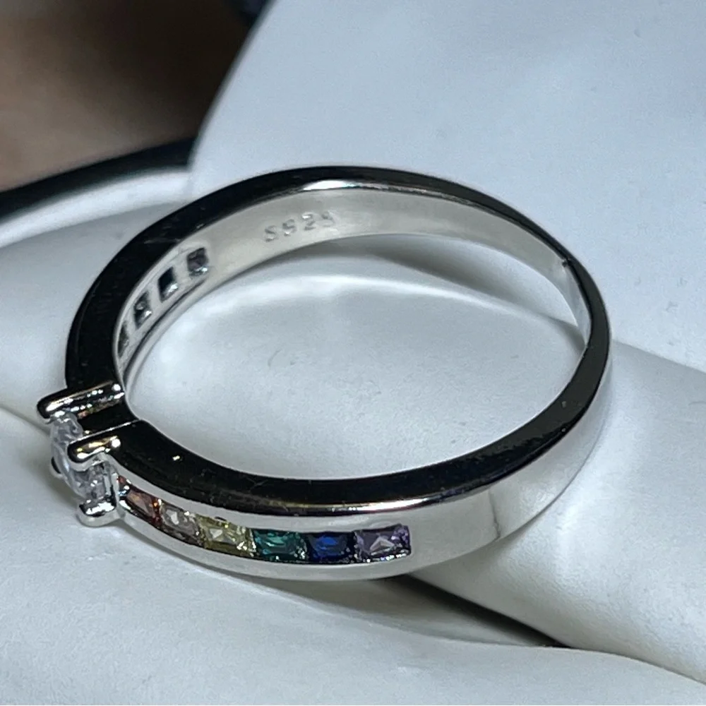 925 Sterling Silver Rainbow Ring - Picture 4 of 5